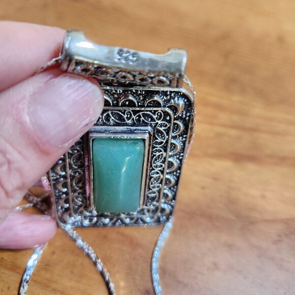 Vintage Native American Turquoise Necklace 925 Sterling Silver - Picture 4 of 4